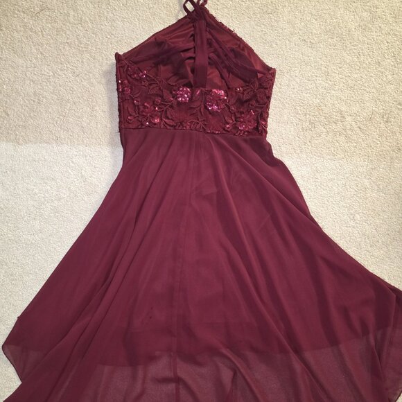 Event dress - Picture 2 of 4